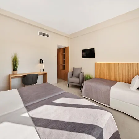 Hotel Almudaina